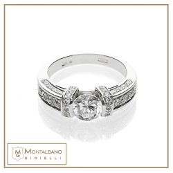 Anello di brillanti